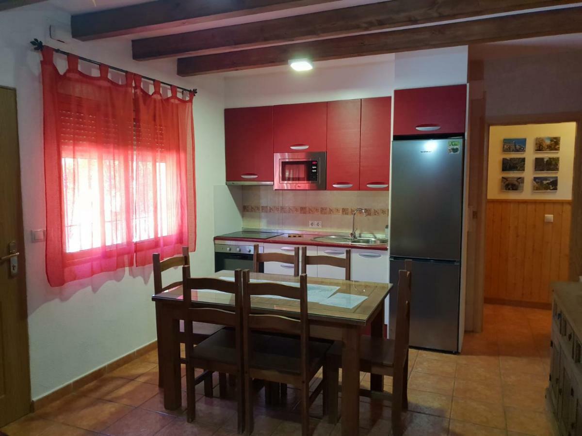 Alojamiento Alarcon อาร์โรโยฟรีโอ ภายนอก รูปภาพ
